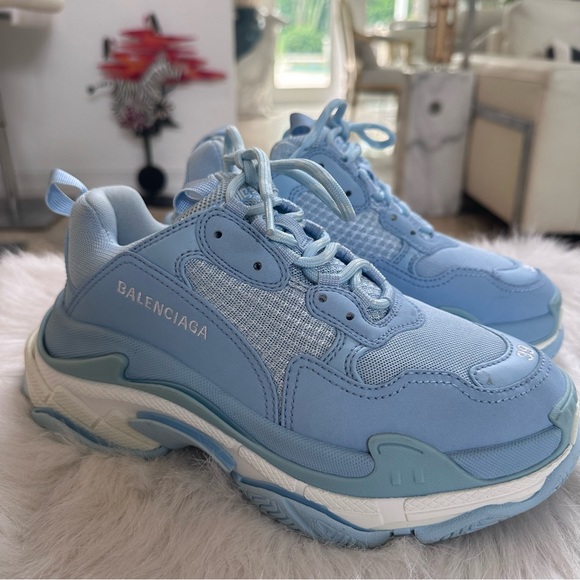 Balenciaga Triple S - Picture 11 of 11